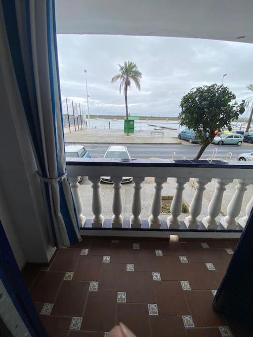Magnifico Piso Con Vistas A La Ria Apartman Punta Umbría Kültér fotó